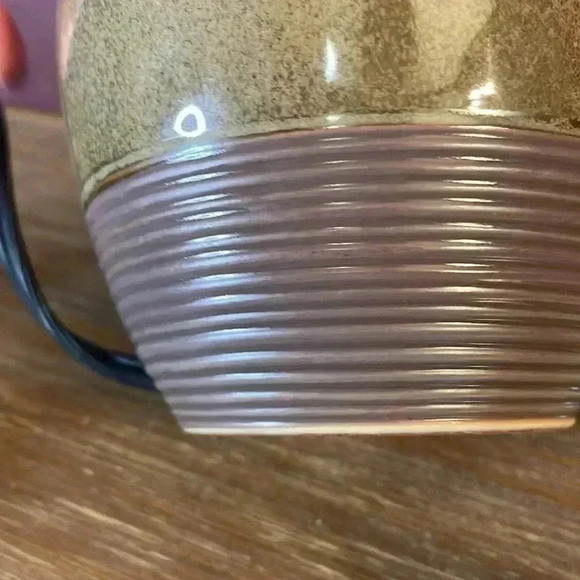 Scentsy Mid-Size Limestone Electric Wax Melter Wax Warmer with Extra Bulb - Picture 11 of 14